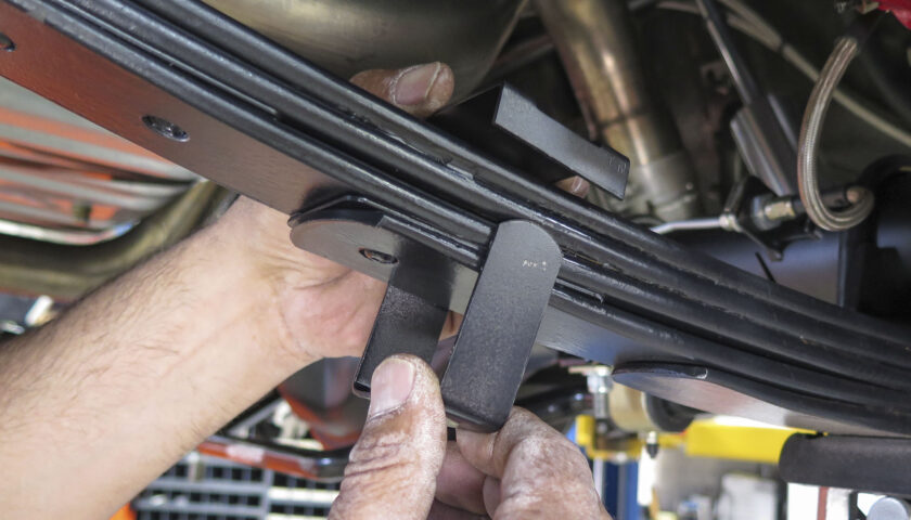 how to install new leaf spring bend clip
